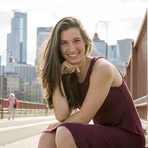 Meet your Posher, Lizzie